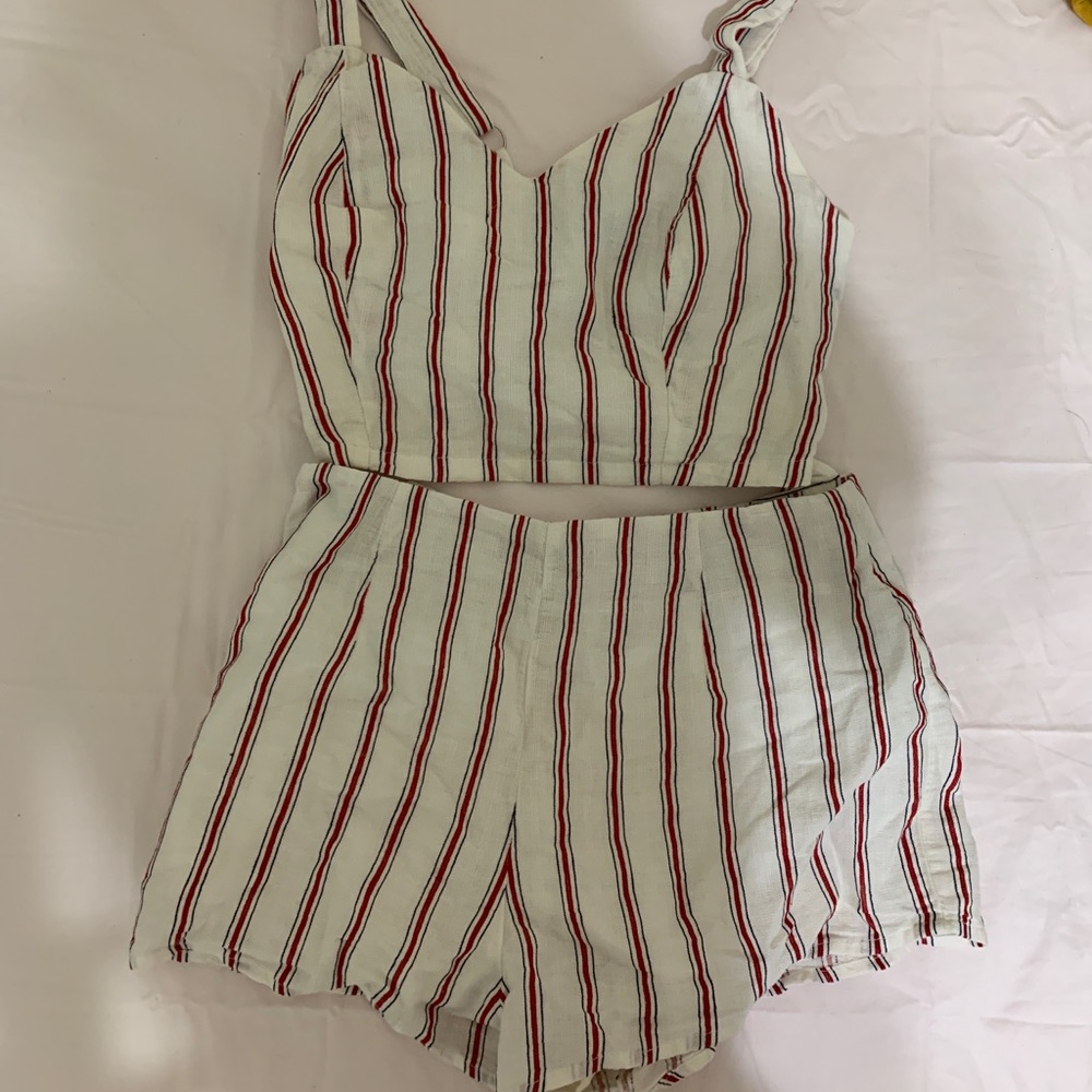 Two piece set